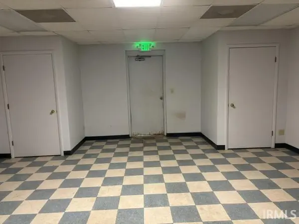2020 S Western AVE #Suite C & D, Marion, IN 46953