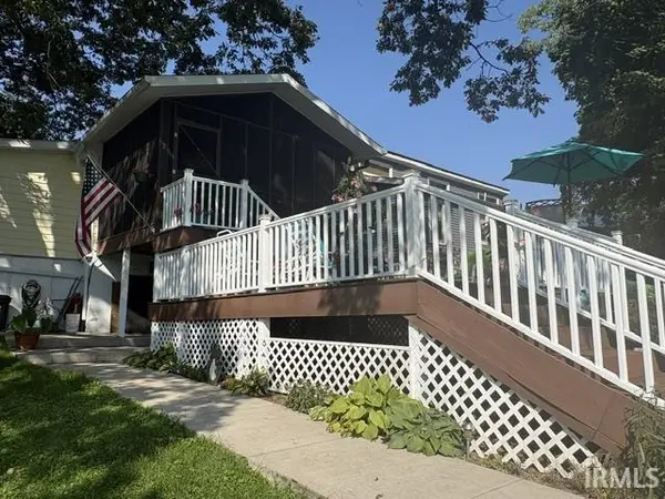 7315 S 020 E ST, Wolcottville, IN 46795