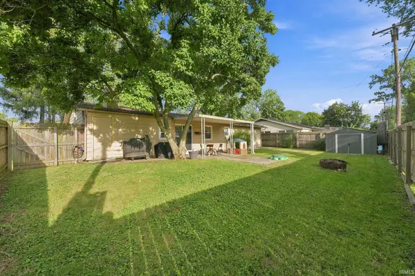 616 Reed RD, Fort Wayne, IN 46815-7249
