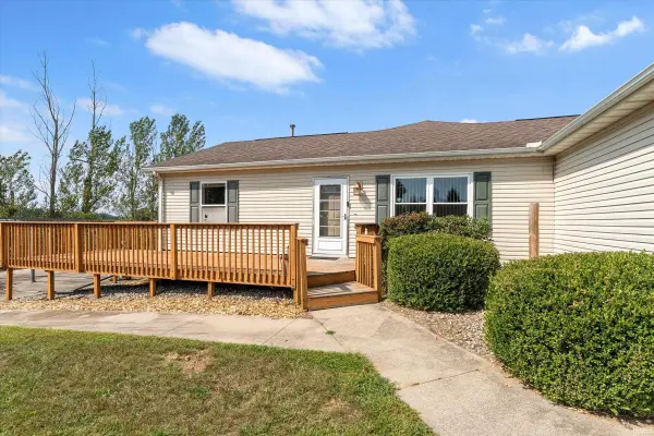12330 County Road 4 ST, Middlebury, IN 46540