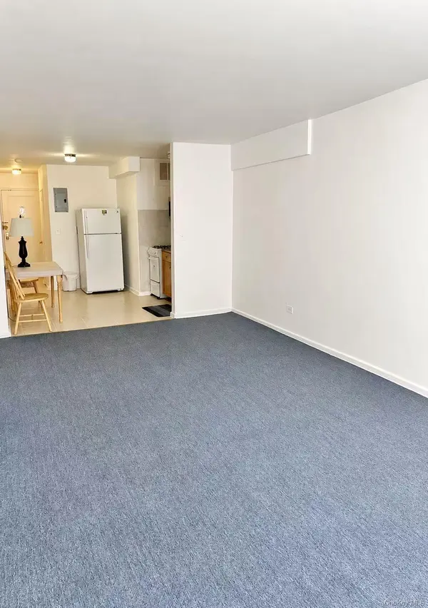 144-46 38th AVE #2F, Flushing, NY 11354