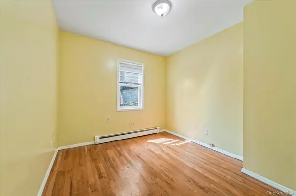 11142 209th ST, Queens Village, NY 11429