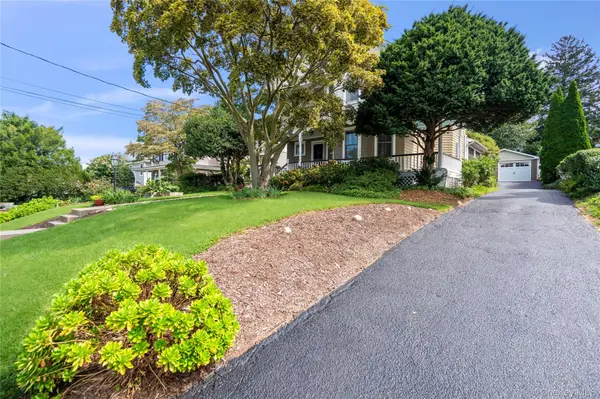 43 Kellogg ST, Oyster Bay, NY 11771