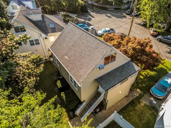 20 Riverview CT, Ossining, NY 10562