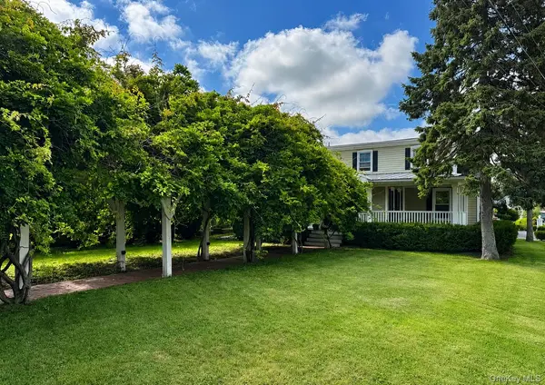 15 Esopus AVE, Kingston, NY 12401