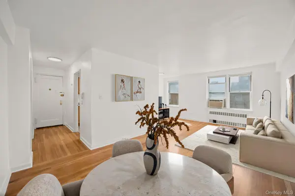 67-07 Yellowstone BLVD #6F, Forest Hills, NY 11375