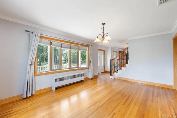65 W Washington AVE, Pearl River, NY 10965