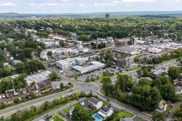 65 W Washington AVE, Pearl River, NY 10965