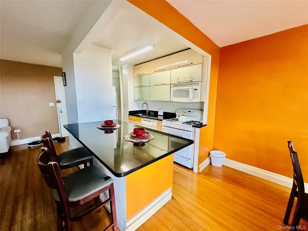 12399 Flatlands Avenue #8K, Brooklyn, NY 11208