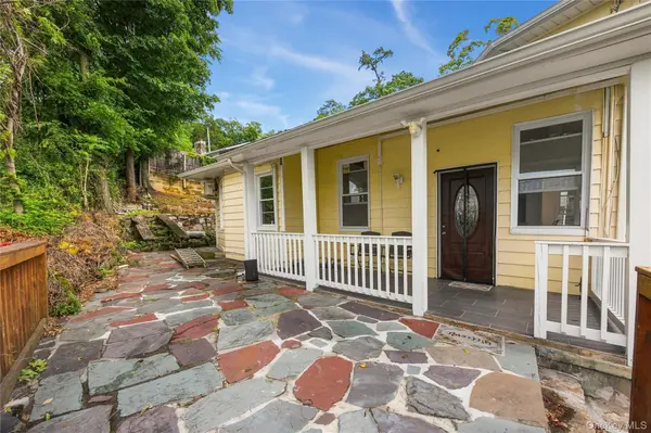 3404 Mohegan AVE, Mohegan Lake, NY 10547
