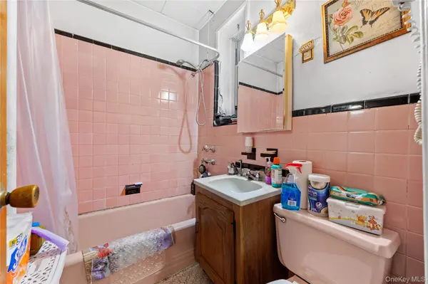 8118 7th AVE, Brooklyn, NY 11228