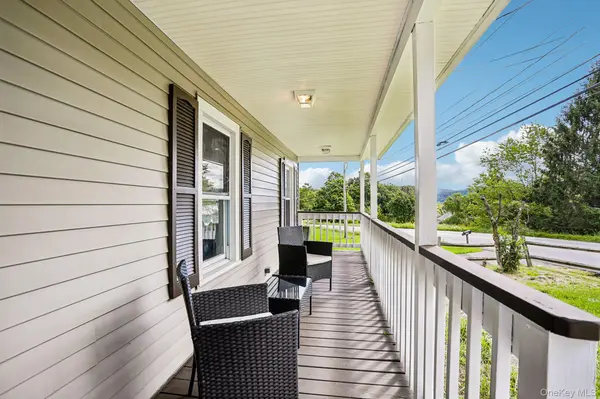 132 Ridge RD, Highland Mills, NY 10930