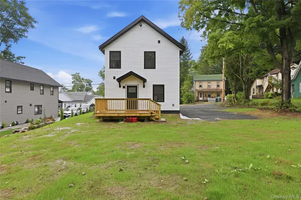 183 Center ST, Ellenville, NY 12428