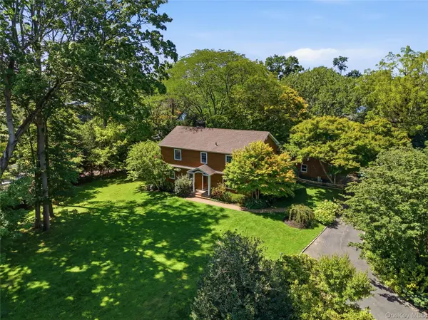 505 Bryant AVE, Roslyn, NY 11576