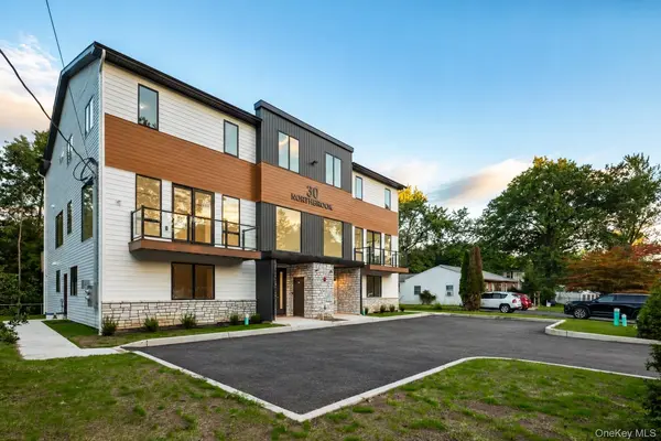 30 Northbrook RD #201, Spring Valley, NY 10977