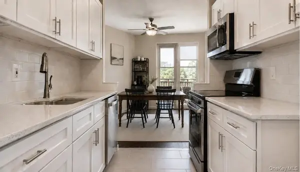 20 Wendell ST #19F, Hempstead, NY 11550