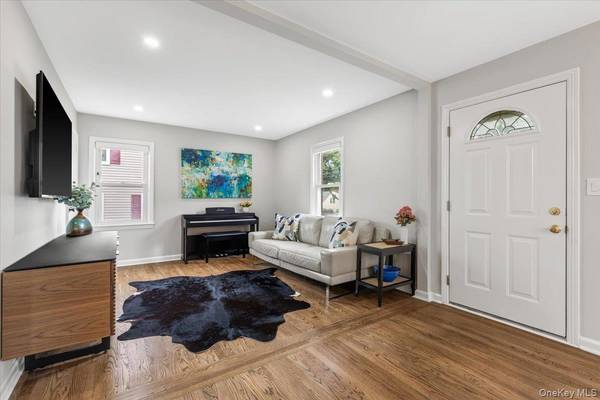 10 Maywood AVE, Rye Brook, NY 10573