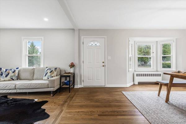 10 Maywood AVE, Rye Brook, NY 10573
