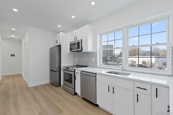 9 Lagrange AVE #APT 2, Poughkeepsie, NY 12603
