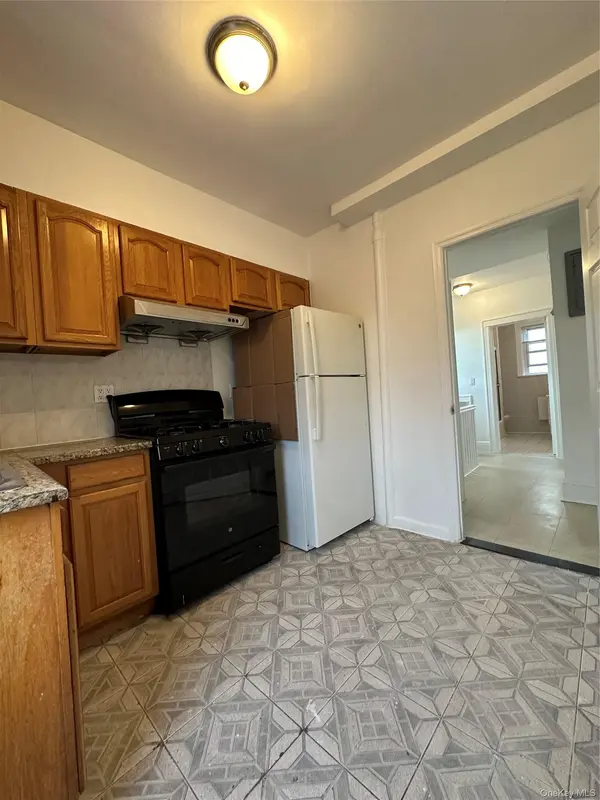 56-17 136th ST #2FL, Flushing, NY 11355