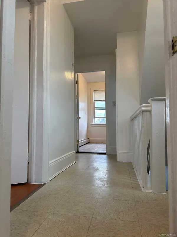 56-17 136th ST #2FL, Flushing, NY 11355