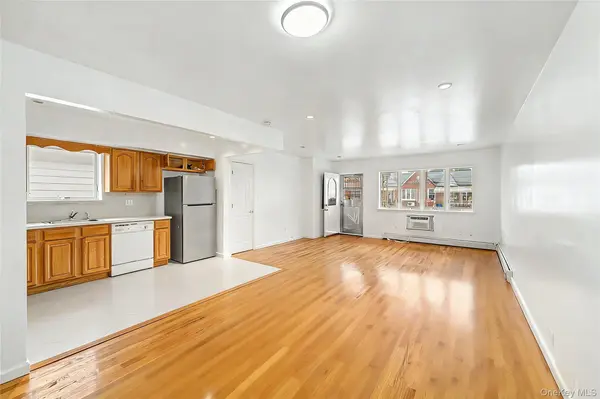 284 Dahlgren PL, Brooklyn, NY 11228
