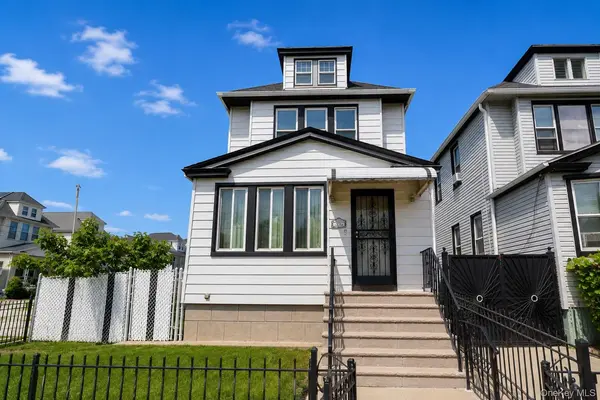 117-05 111th AVE, South Ozone Park, NY 11420