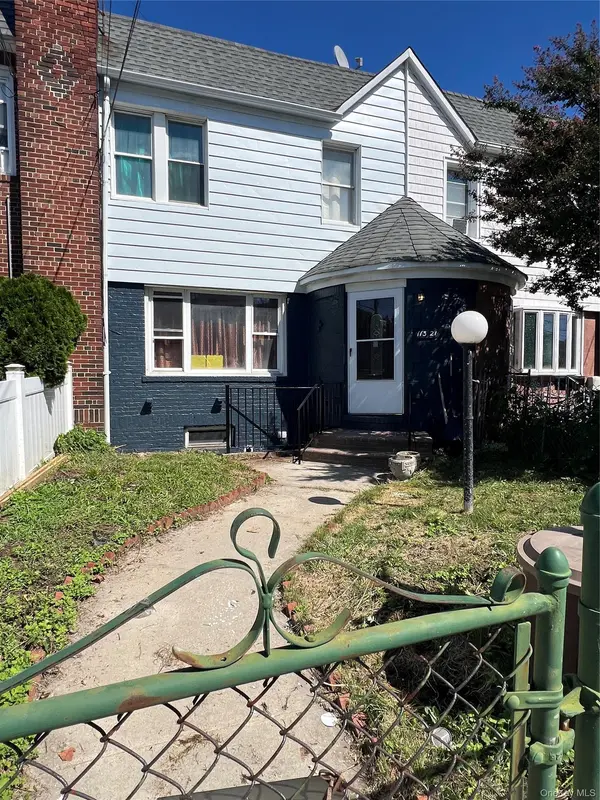 113-21 204th ST, Jamaica, NY 11412