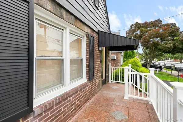 169 Rintin ST, Franklin Square, NY 11010