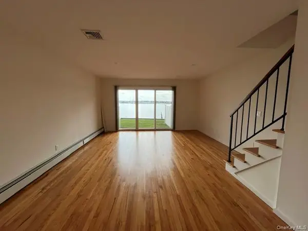 43 Sintsink DR #Left, Port Washington, NY 11050