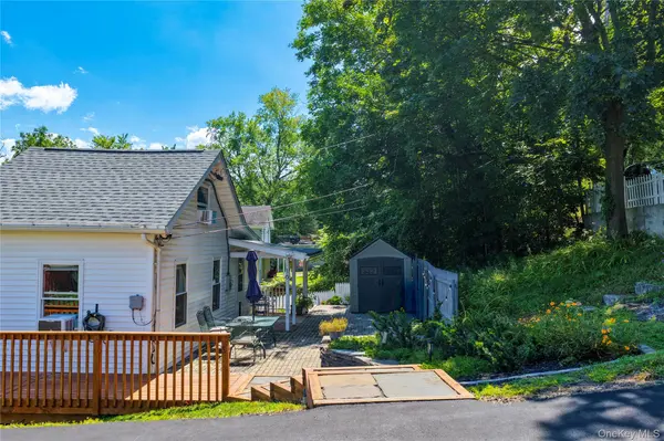 16 Highland AVE, Catskill, NY 12414