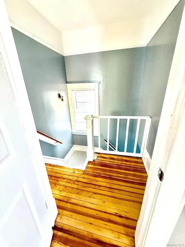 30 Manitou AVE #2, Poughkeepsie, NY 12603