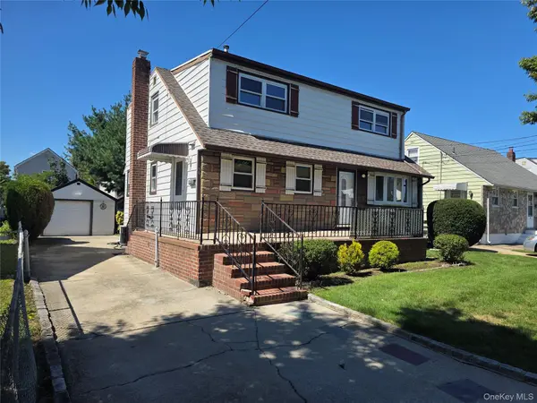 66 Gates AVE #1, Valley Stream, NY 11580