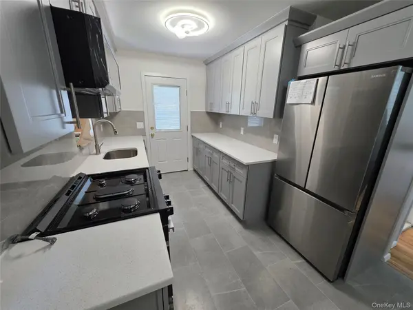 66 Gates AVE #1, Valley Stream, NY 11580