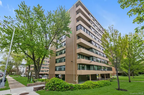 10-01 162 ST #4A, Beechhurst, NY 11357