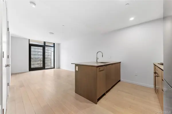 131-02A 40th Road #14B, Flushing, NY 11354