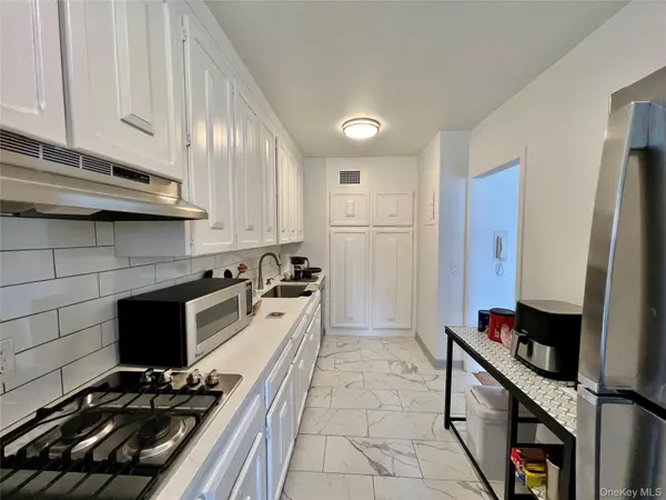 30 Lake ST #8D, White Plains, NY 10603