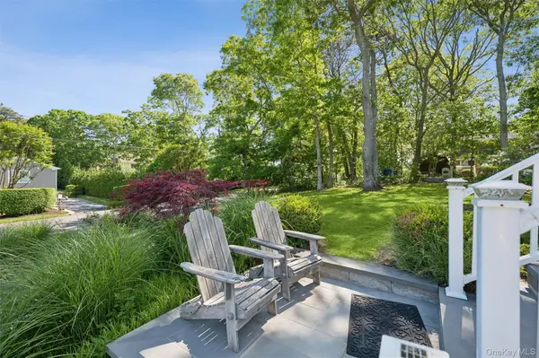 58 Ocean AVE, Hampton Bays, NY 11946
