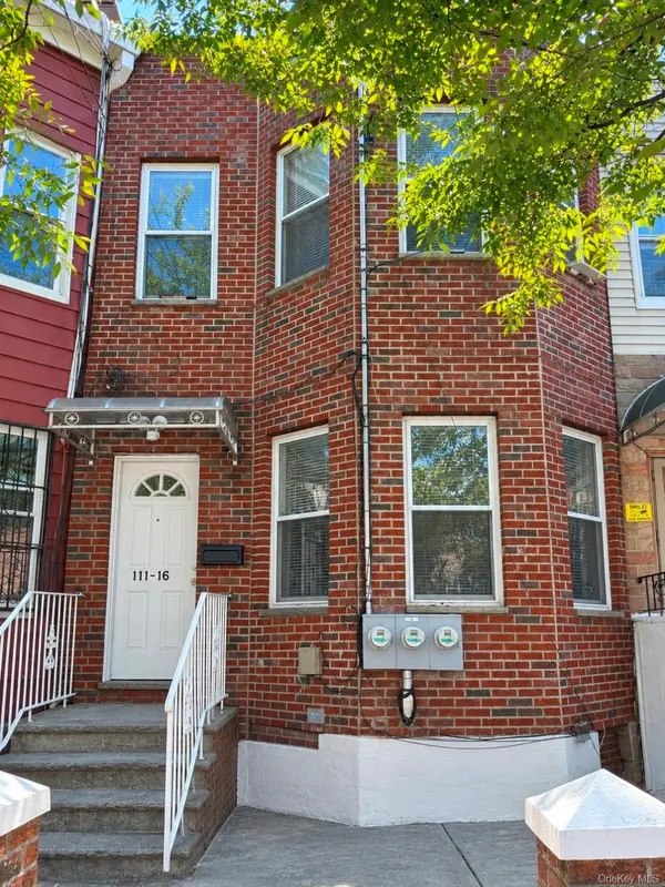 111-16 43rd AVE, Corona, NY 11368
