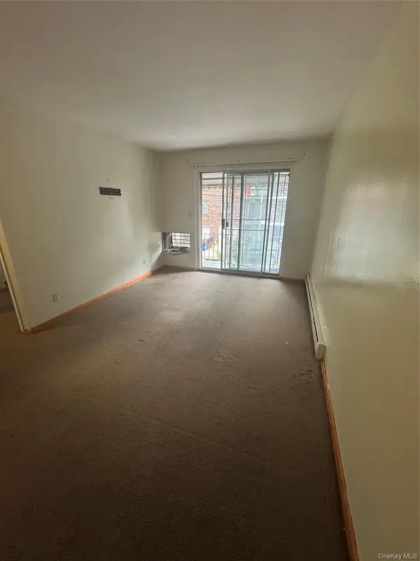 58-33 Van Cleef ST #2F, Corona, NY 11368