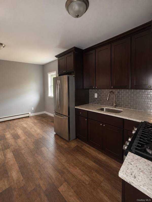 9110 Avenue L, Brooklyn, NY 11236