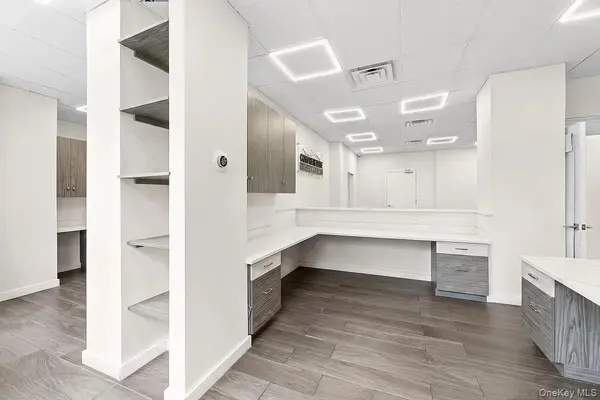 62-40 97th Place #2BC 97th Place ##2BC, Rego Park, NY 11374