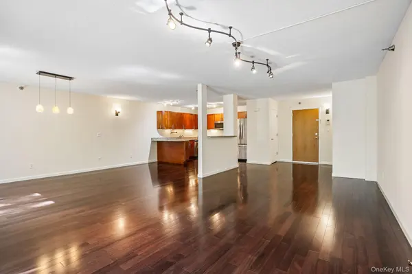 302 Church ST #2J, White Plains, NY 10603