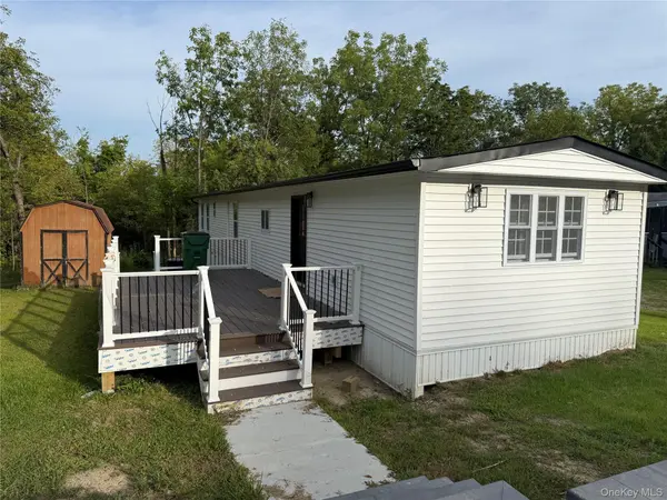 2 Walnut Park Lot 1 LN, Milton, NY 12547