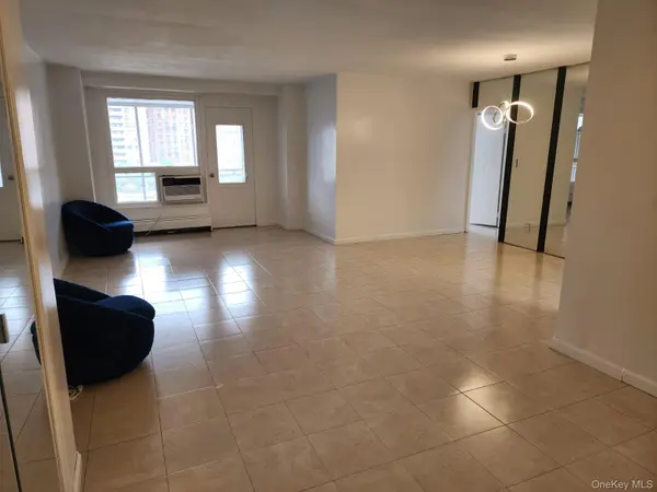 61-15 98th ST #5E, Rego Park, NY 11374