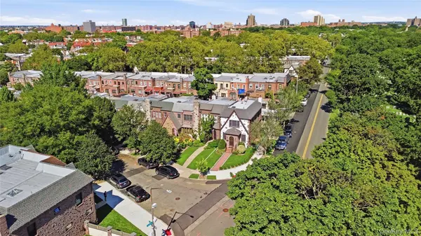64-91 82nd PL, Middle Village, NY 11379