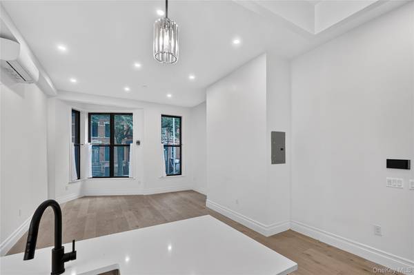 427 E 140 ST #4, Bronx, NY 10451