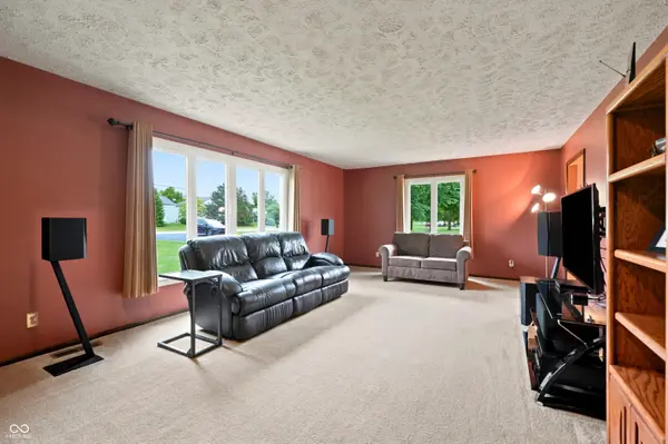 8027 E Troy AVE, Indianapolis, IN 46239