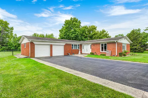 8027 E Troy AVE, Indianapolis, IN 46239