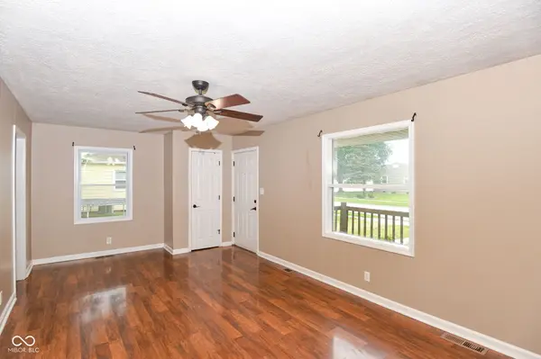 529 Maple LN, Brownsburg, IN 46112